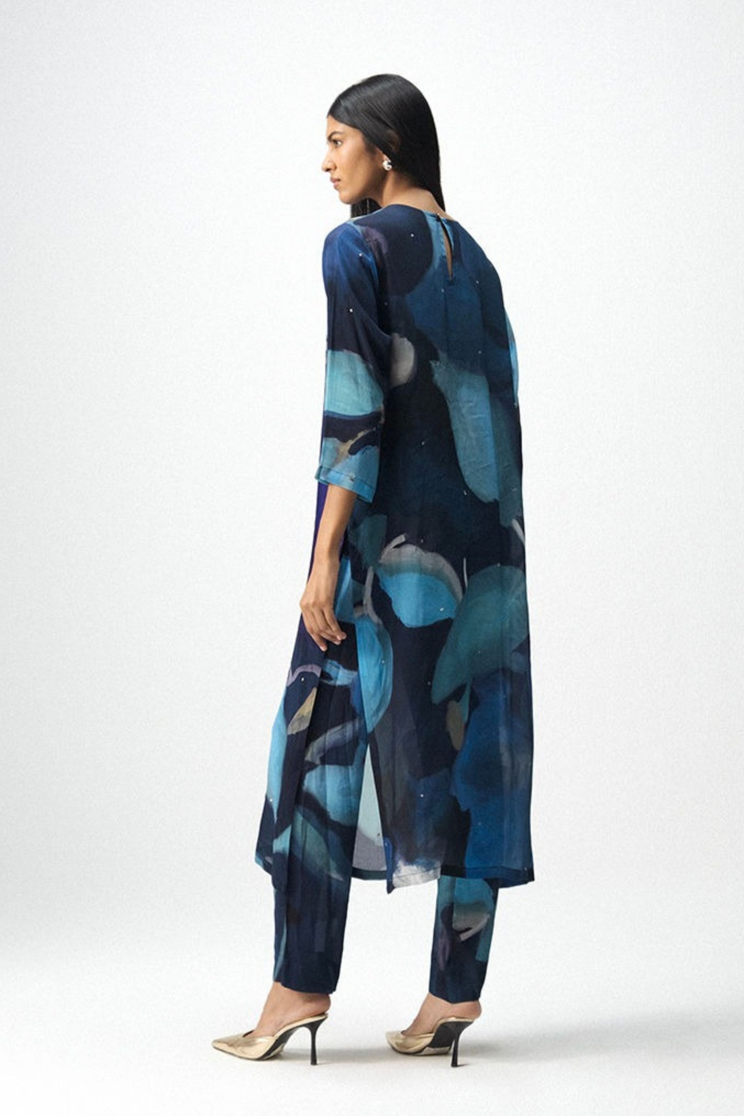 Blue Lagoon Mukaish Embroidered Kurta Set