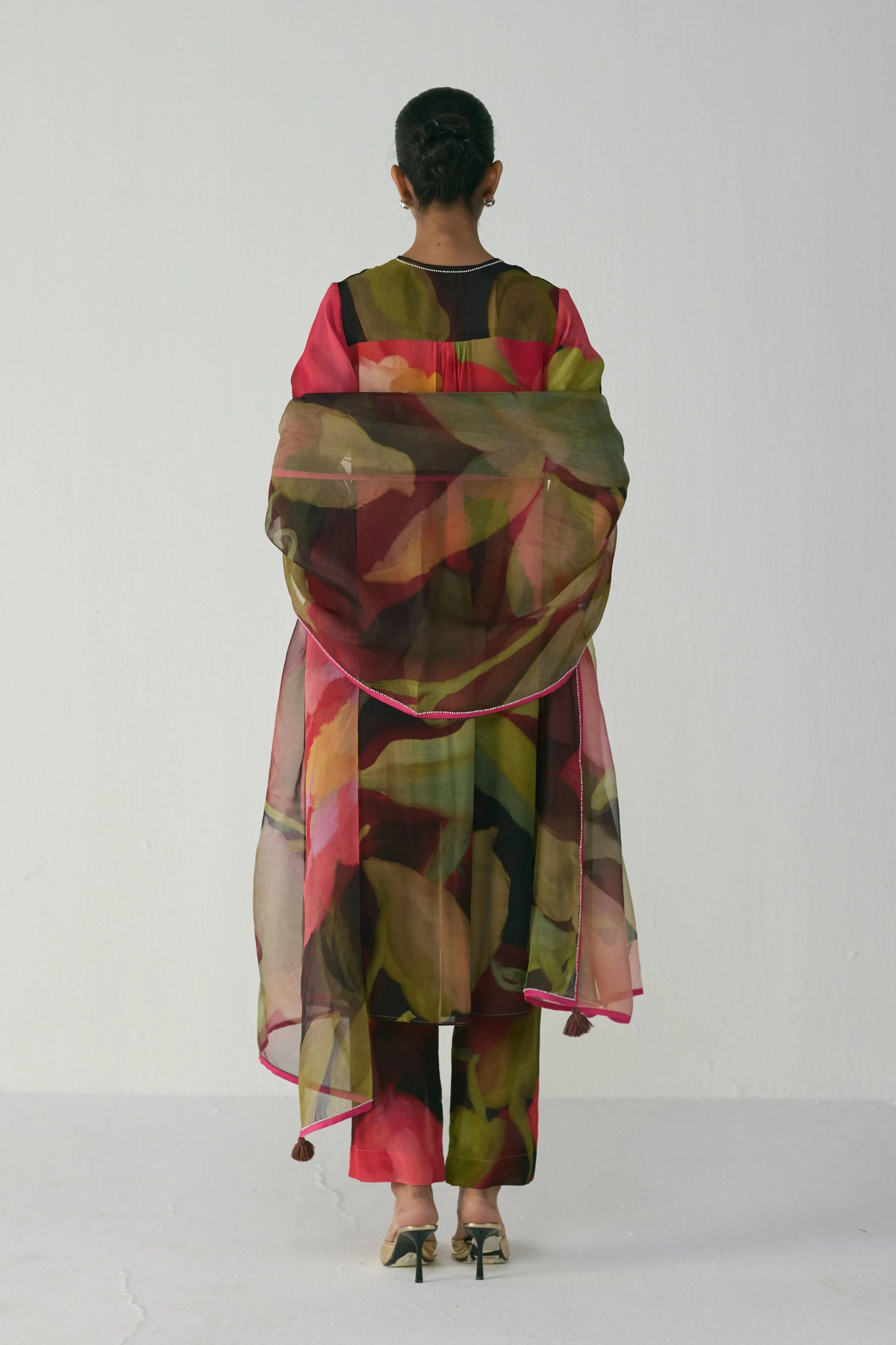 Manhattan Long Crepe Kurta Set