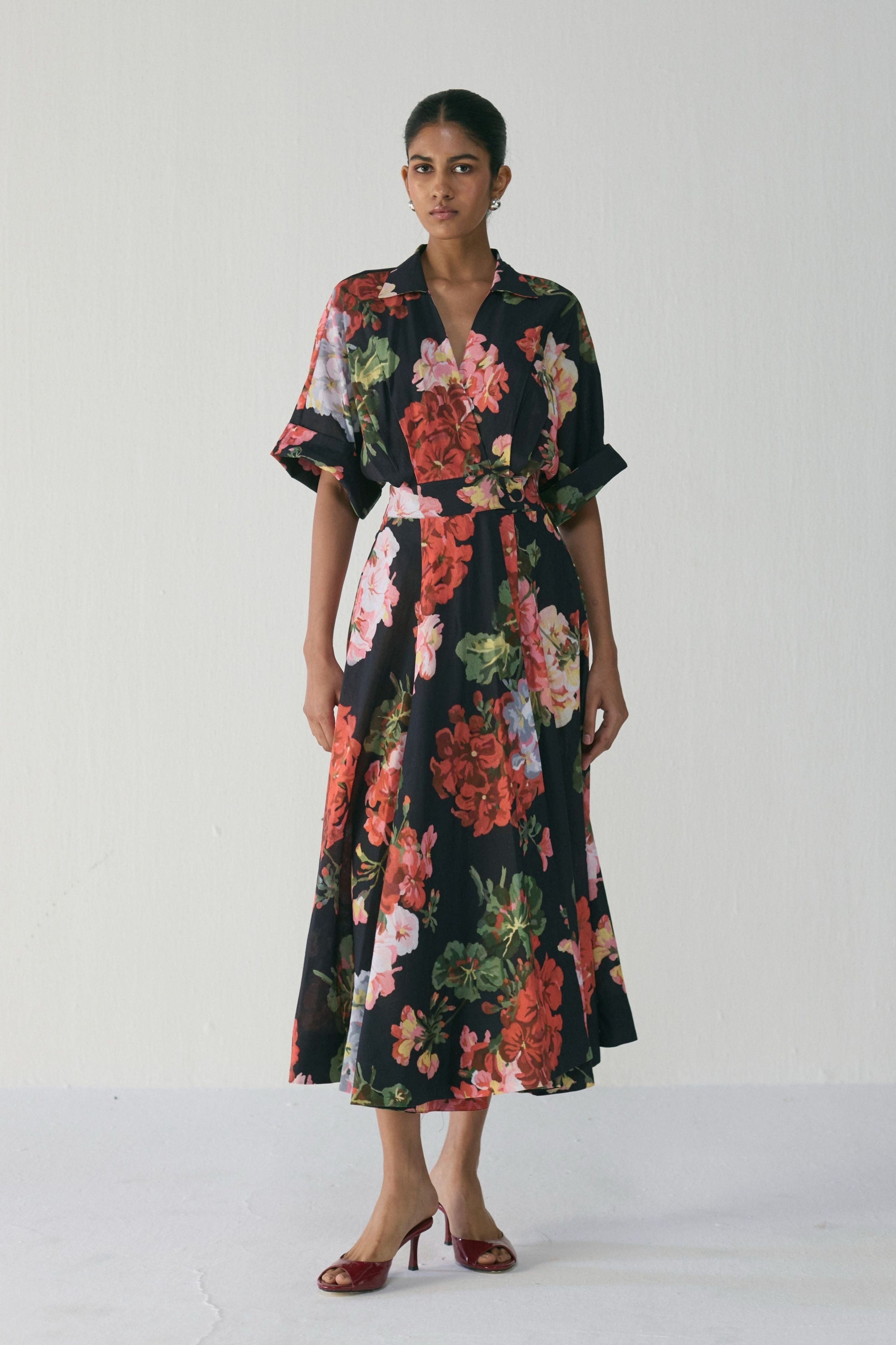 Bloody Marry Long Collar Dress