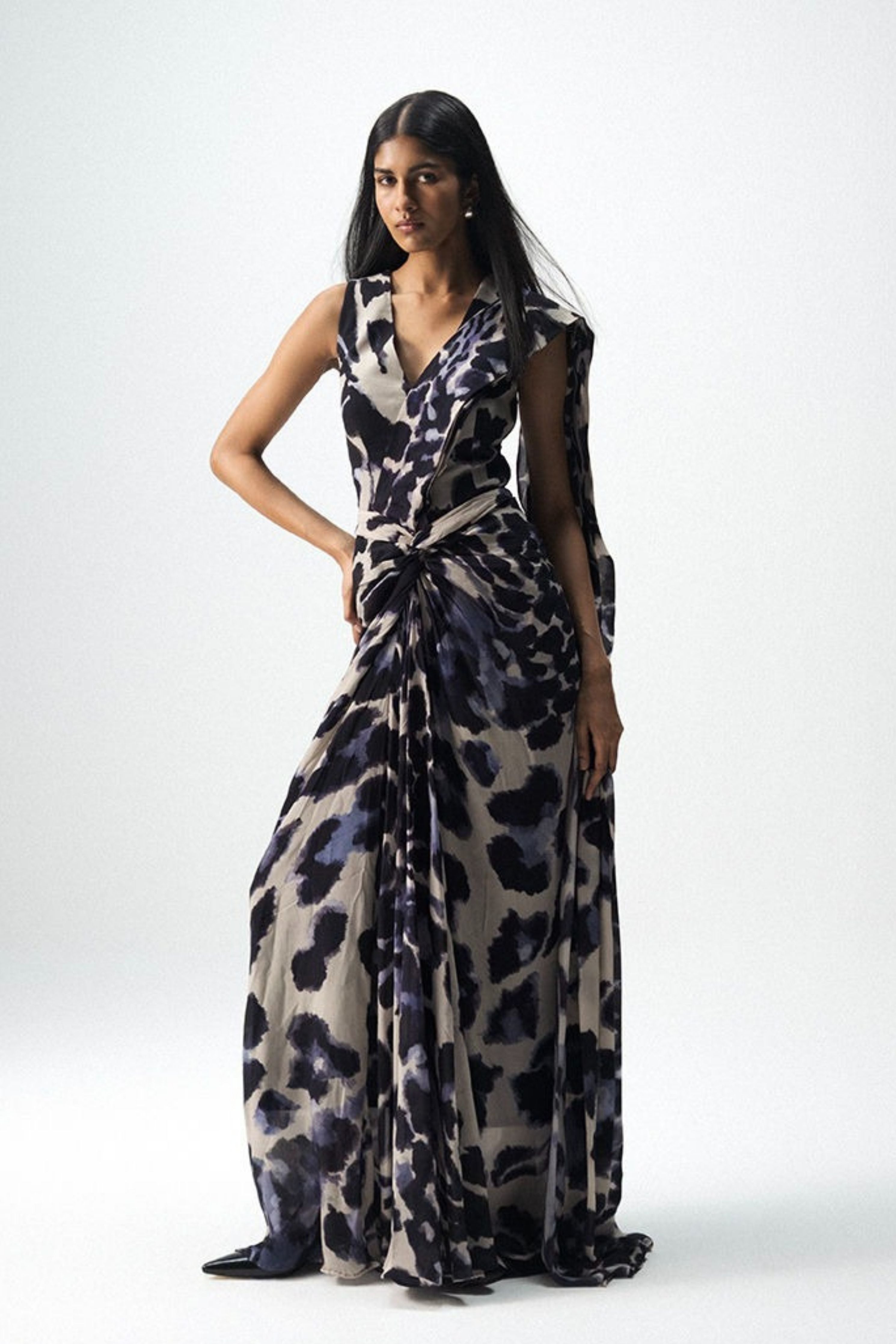 Samburu Top And Pre-Draped Saree Set