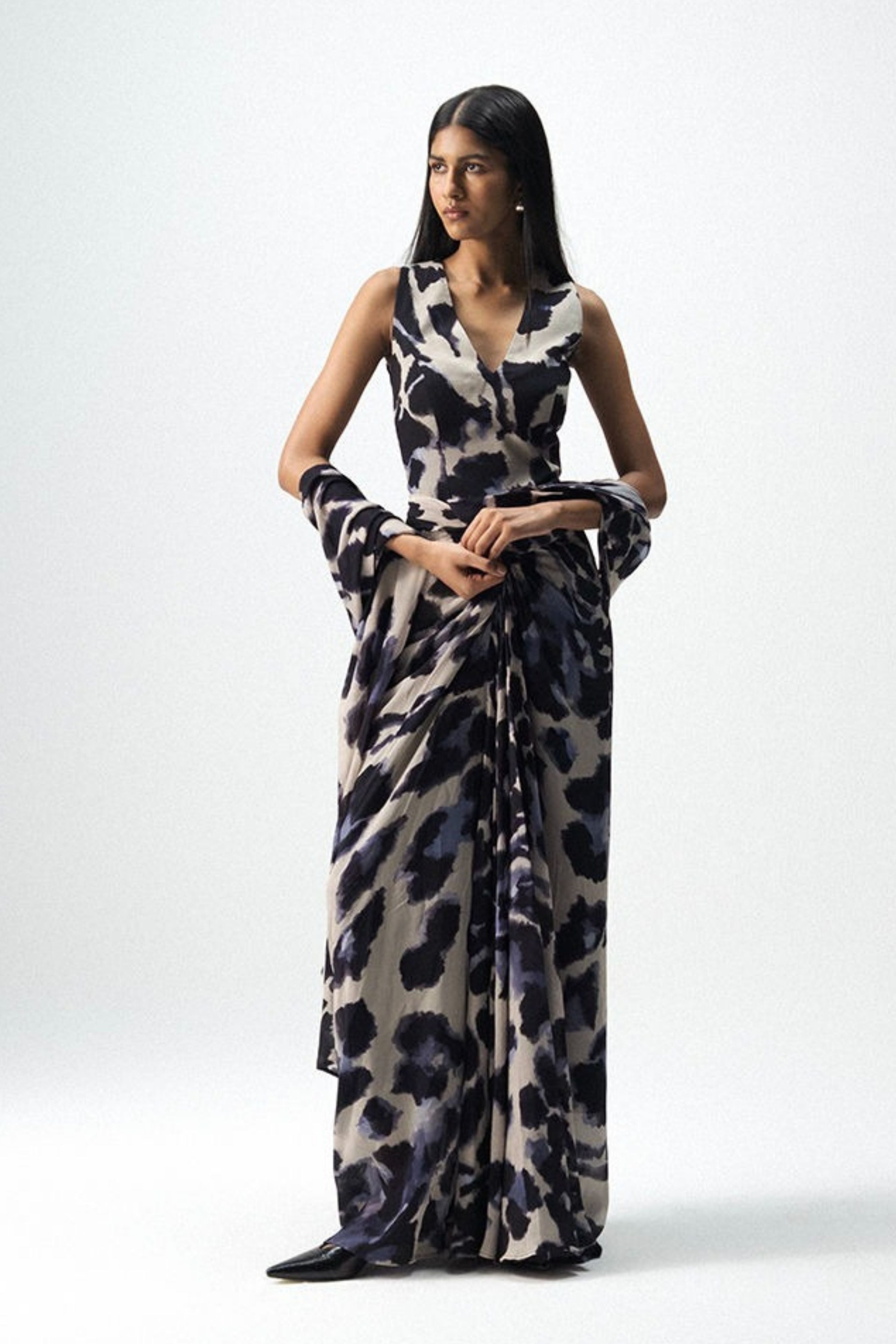 Samburu Top And Pre-Draped Saree Set