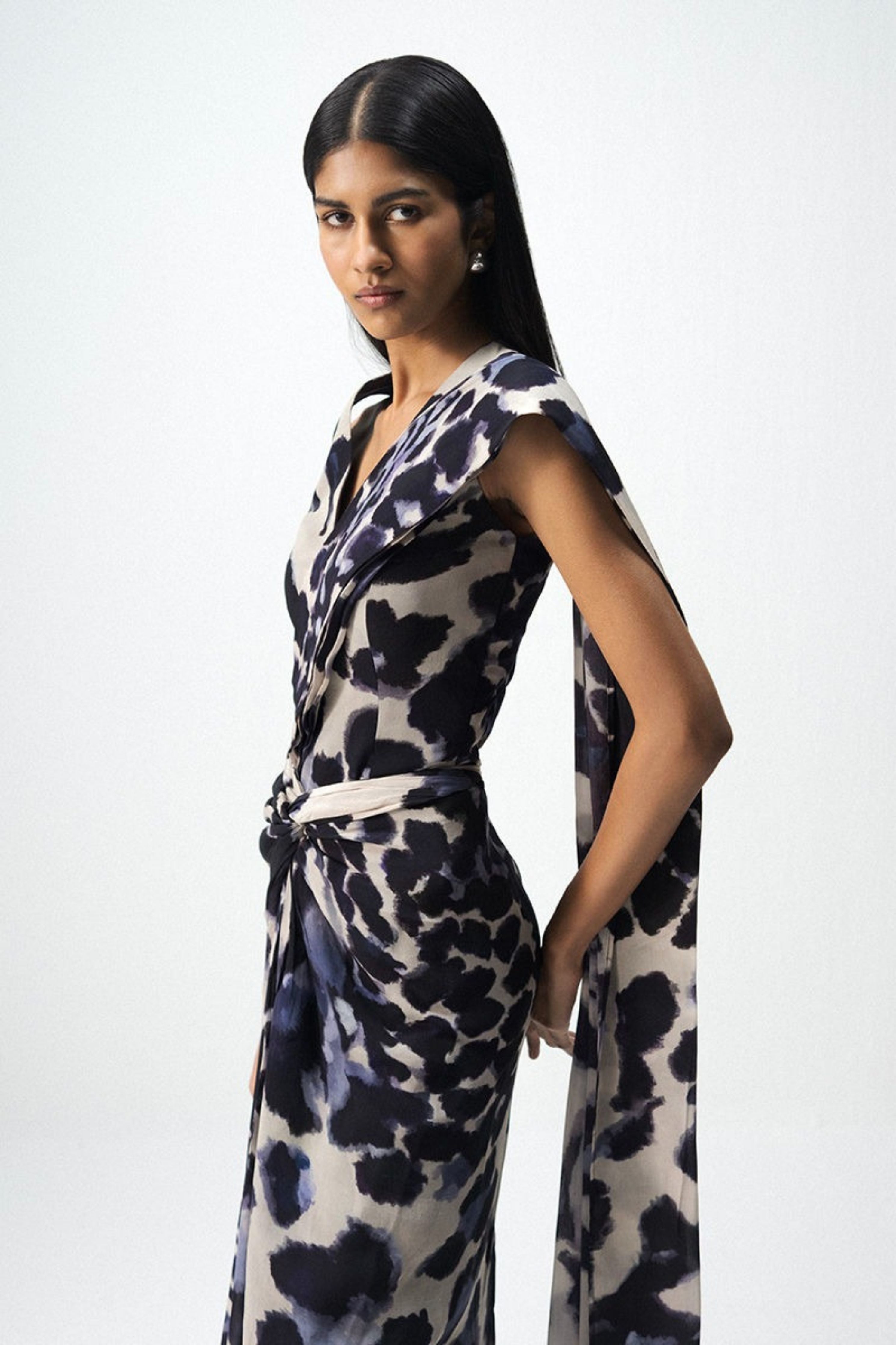 Samburu Top And Pre-Draped Saree Set