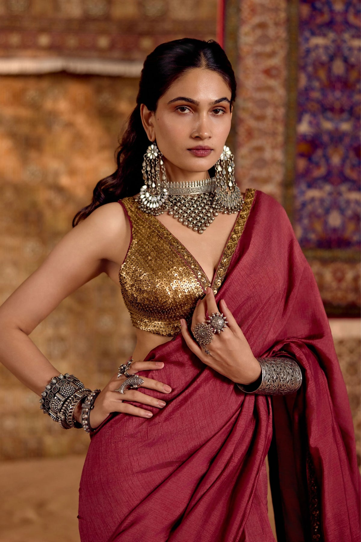 Anaarbuta Saree Set