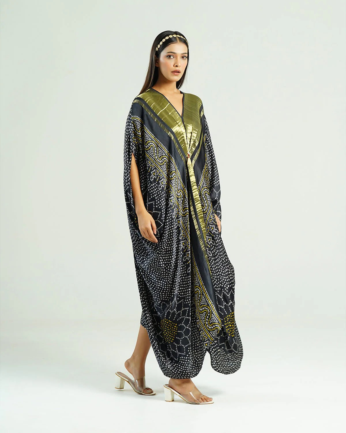 Bandhej Kaftan In  Black & Gold