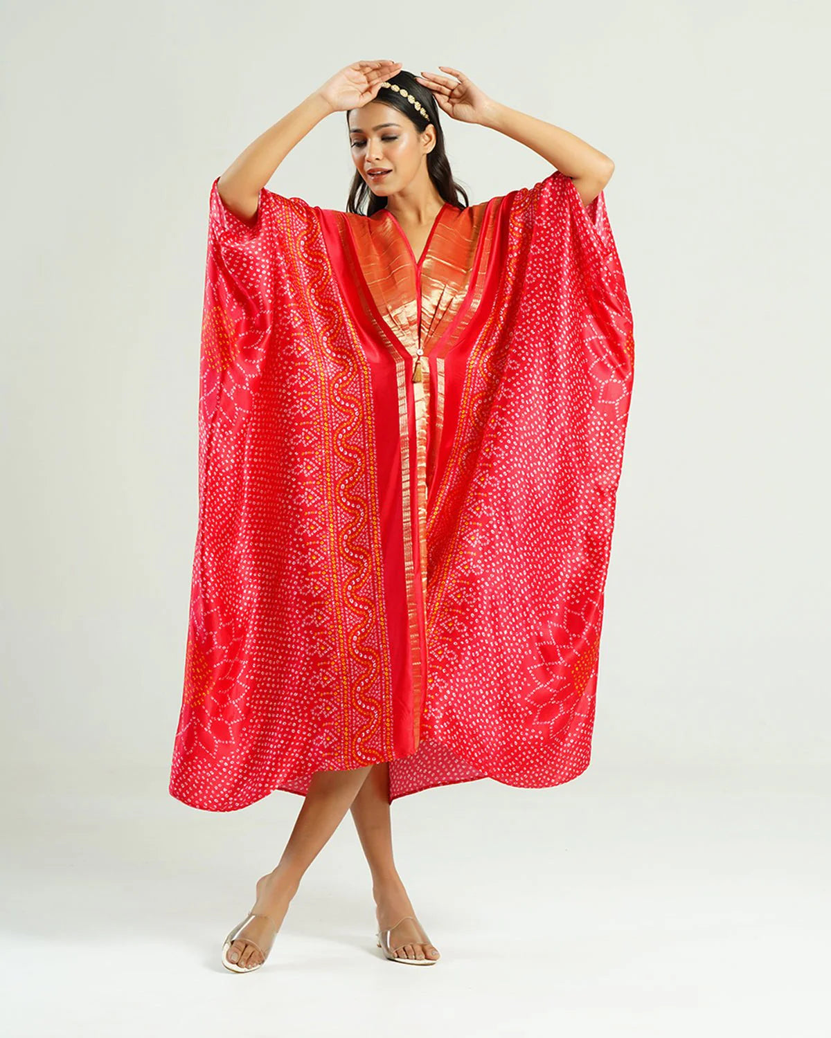 Bandhej Kaftan In  Red & Gold