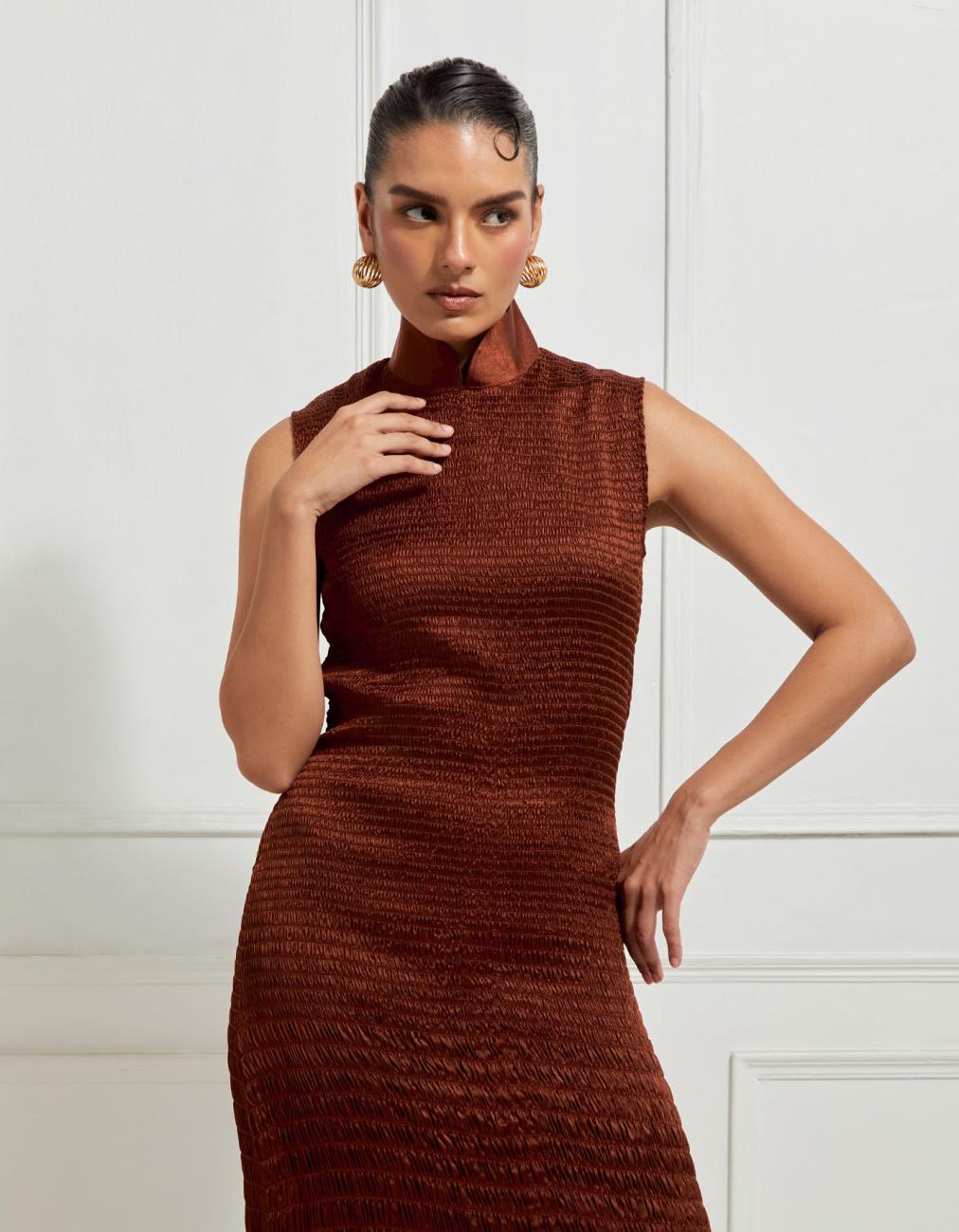 Central Gathered Scale Smocked Mandarin Collar Dress In Brown