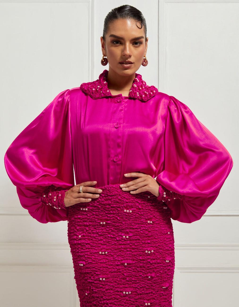 Signature Hex Collar Top With Bishop Sleeves In Pink