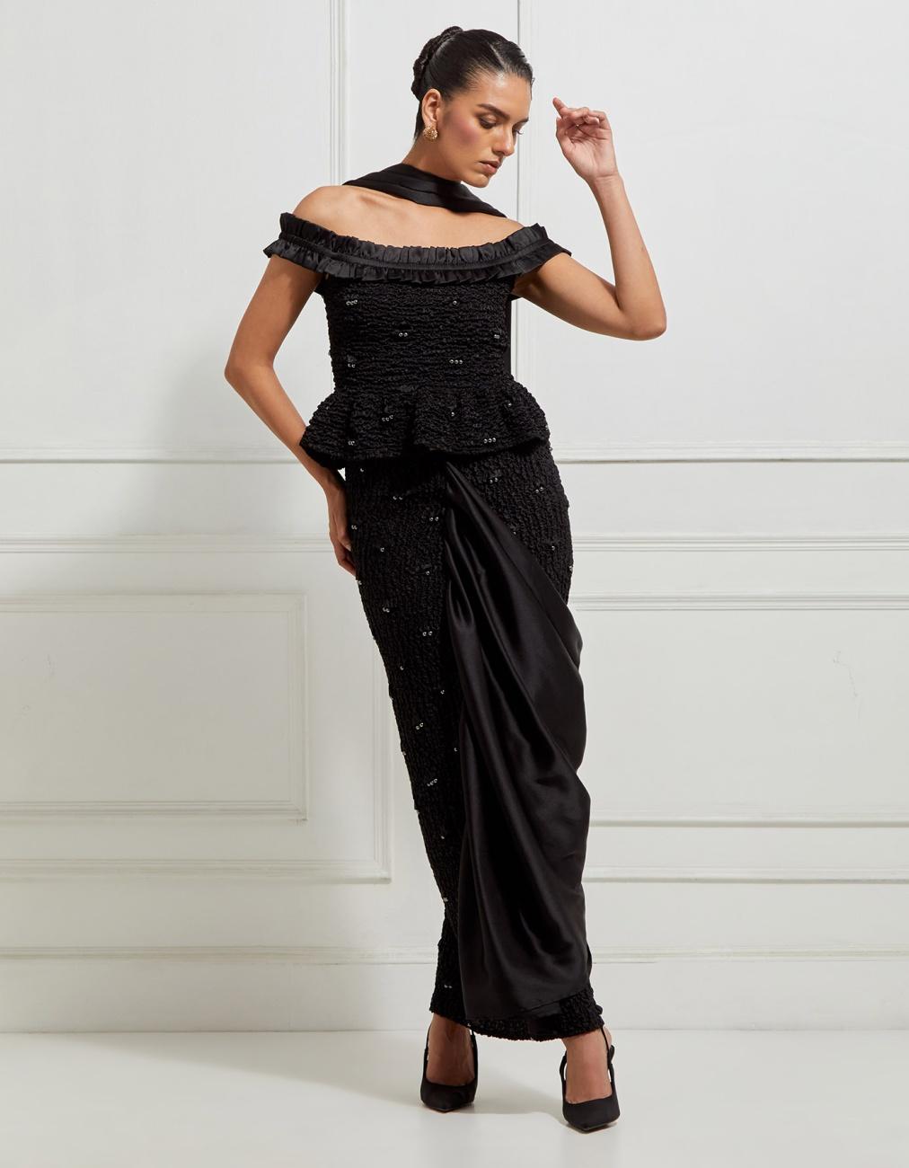 Smocked Skirt Concept Sari In Black