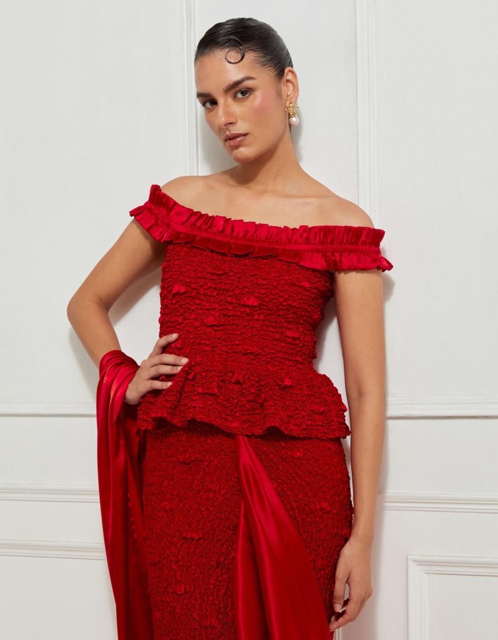 Smocked Skirt Concept Sari In Red