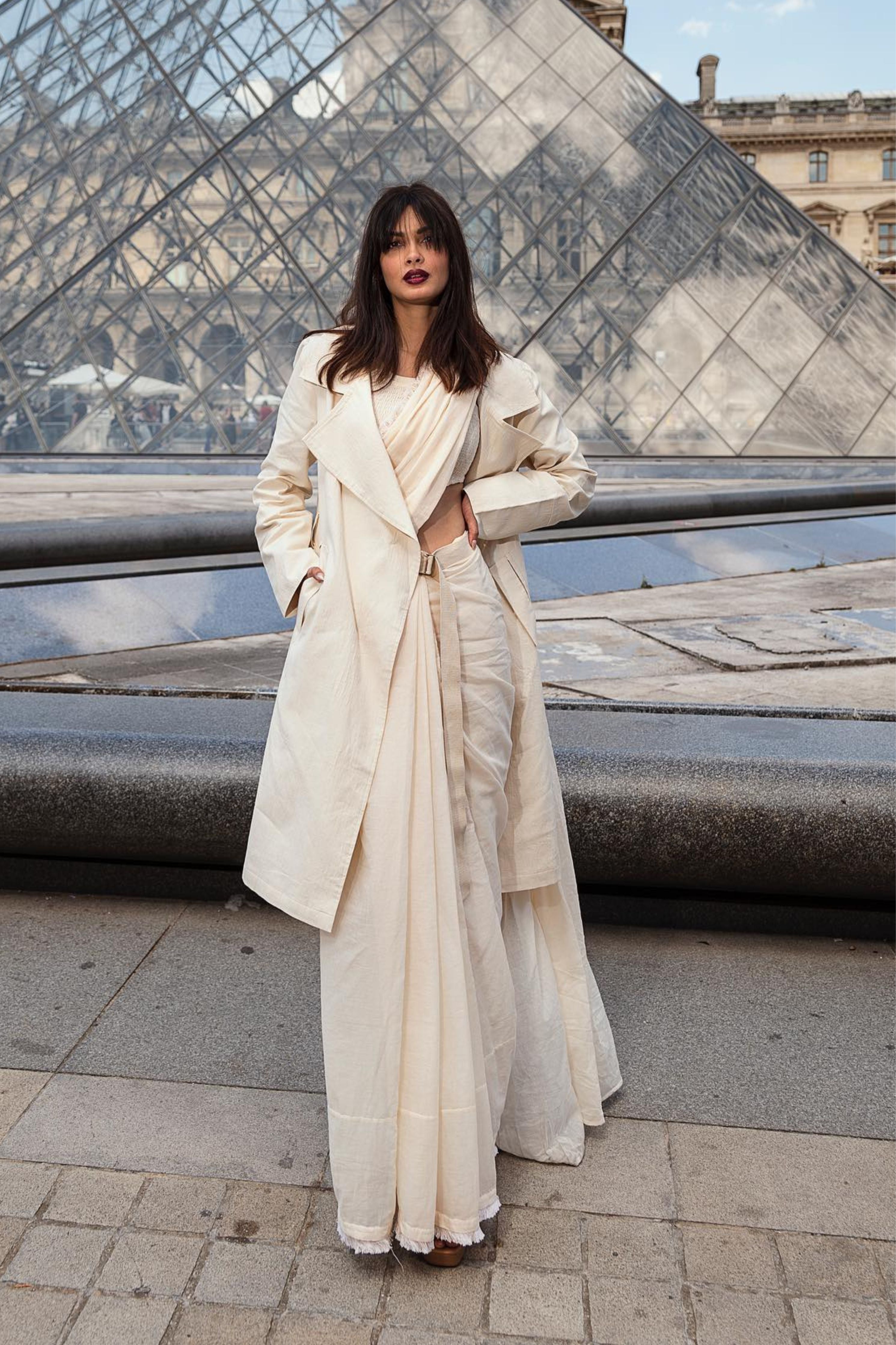 Diana Penty In Off-White Fringed Saree Corset Jacket Set